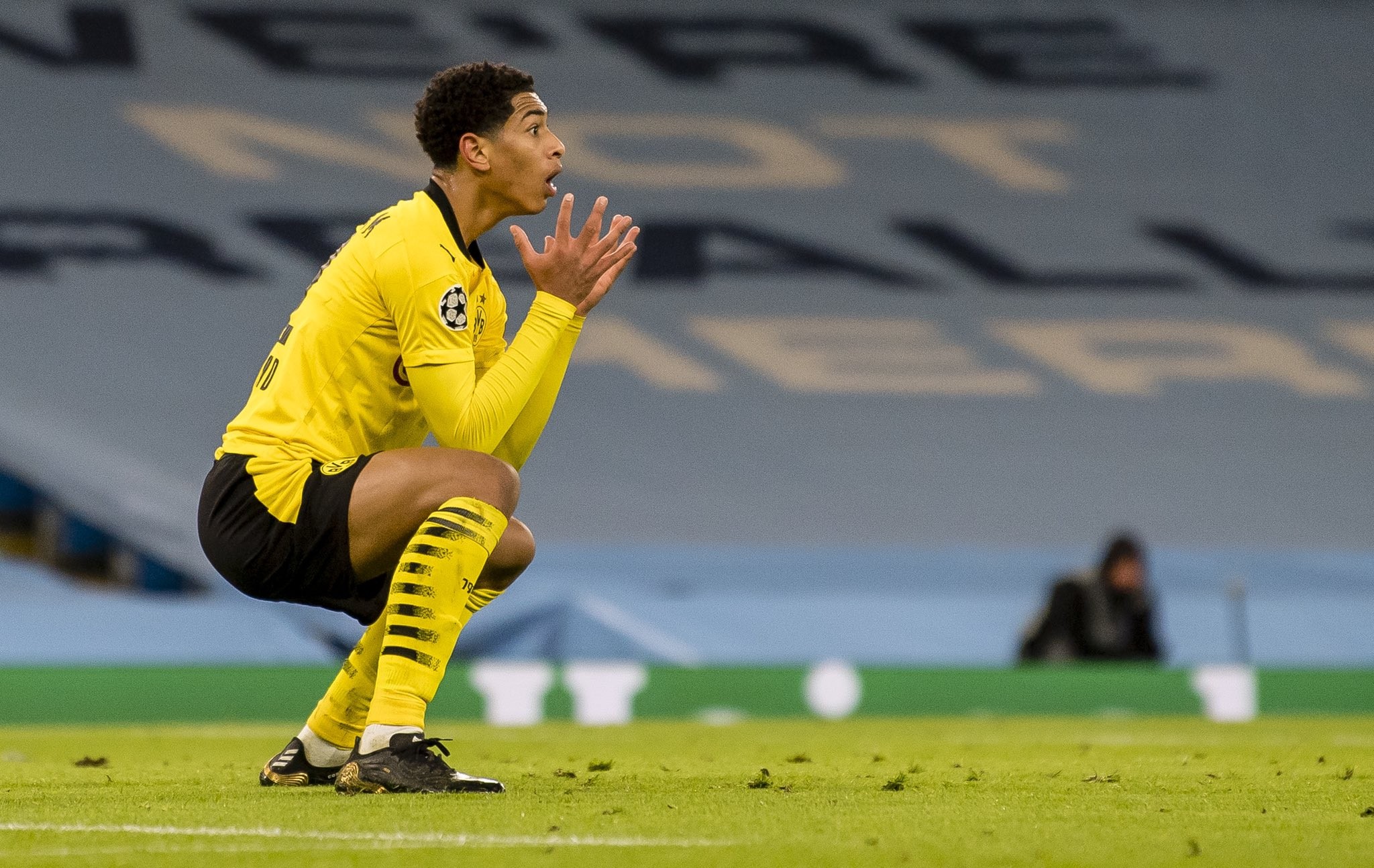 定胜负中