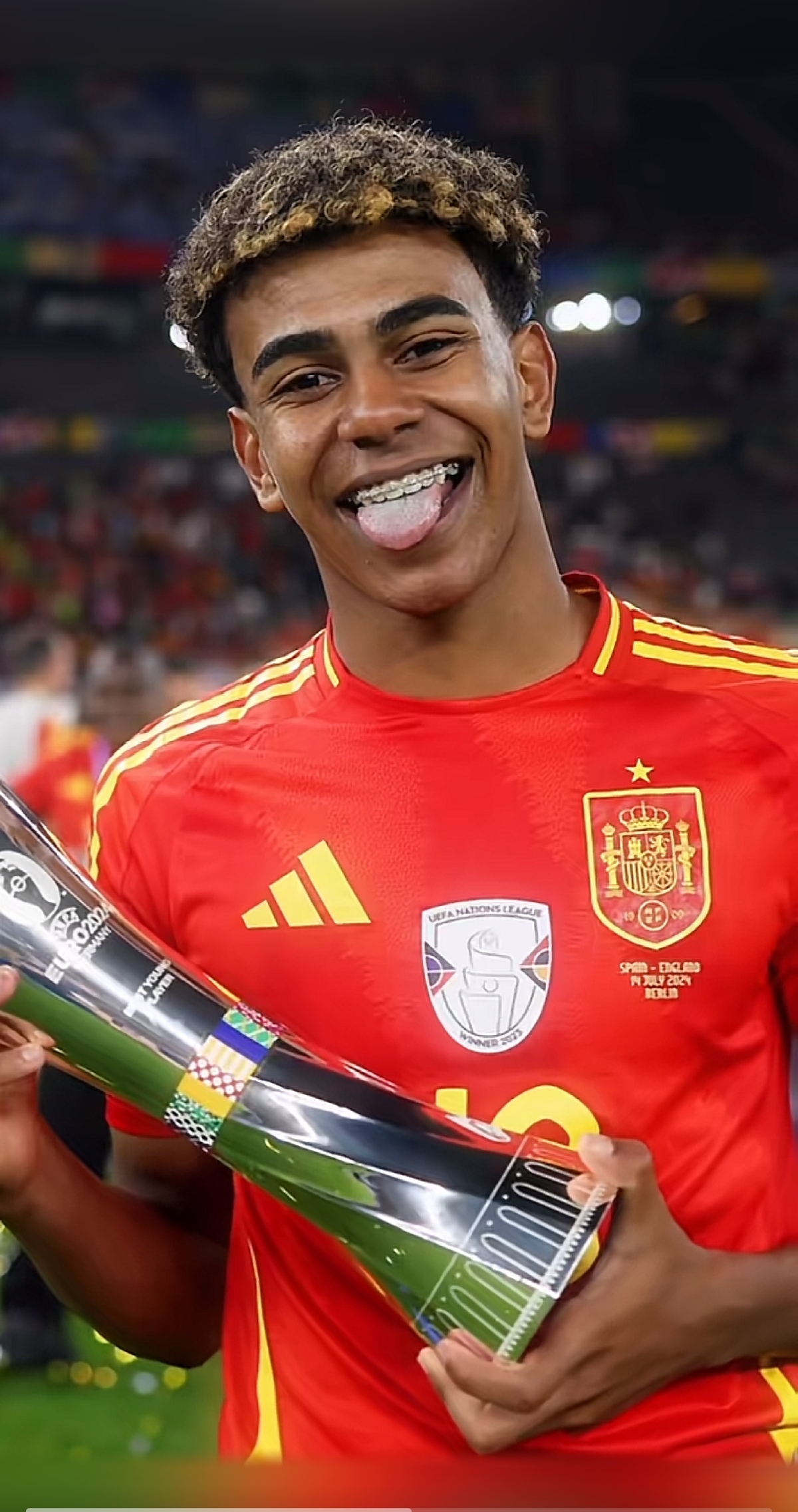 JDG官博发文庆祝MISSING出道LPL六周年：期待无限未来