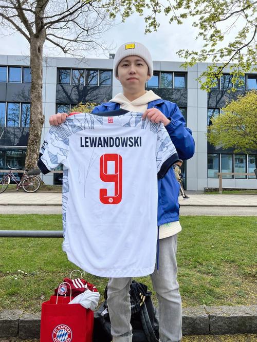 The MongolZ 消灭 Heroic ，G2 在 IEM 成都 2025 中横扫 3DMAX